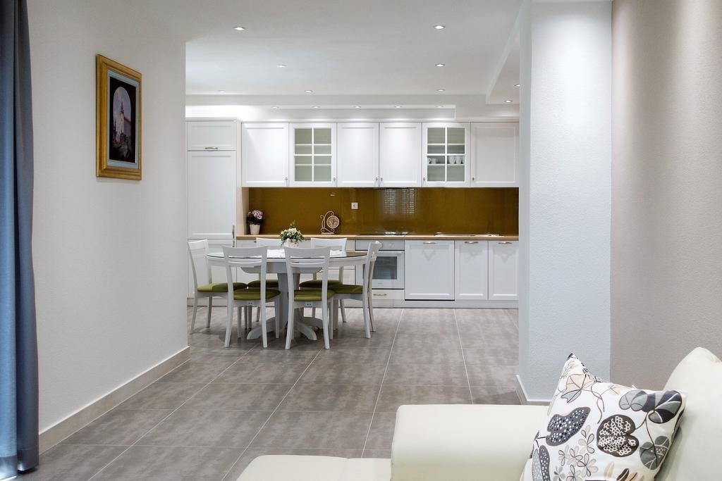 סומרטין Apartments Villa Barbara מראה חיצוני תמונה