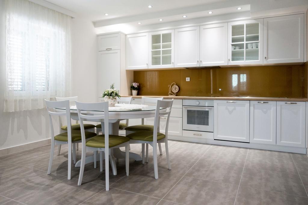 סומרטין Apartments Villa Barbara מראה חיצוני תמונה