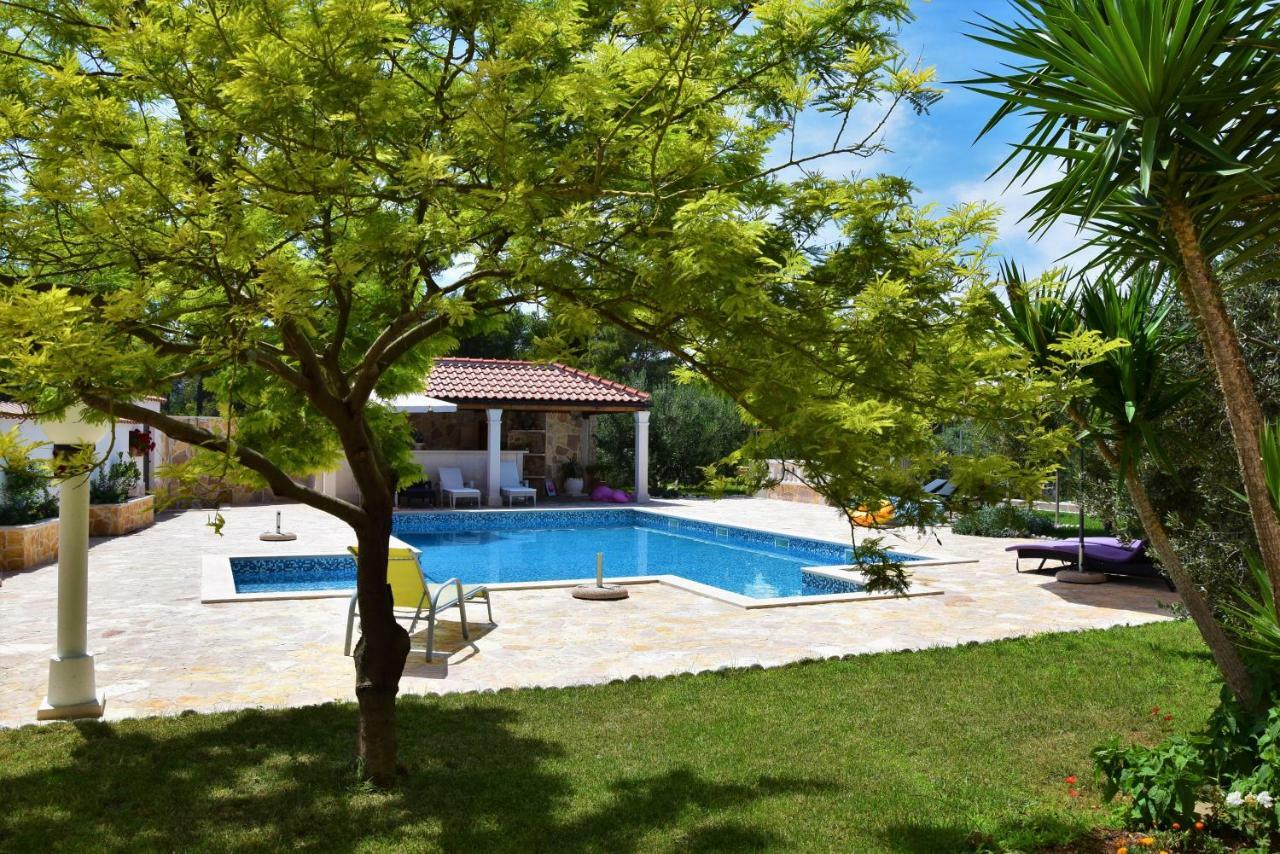 סומרטין Apartments Villa Barbara מראה חיצוני תמונה